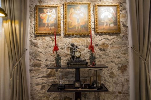 3 chambres apartment à vendre à Barcelona, Catalonia, Spain № 937 - photo 5