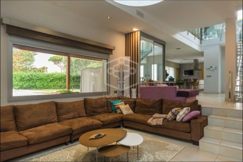 4 chambres villa à vendre à Sant Andreu de Llavaneres, Barcelona, Catalonia, Spain № 940 - photo 16