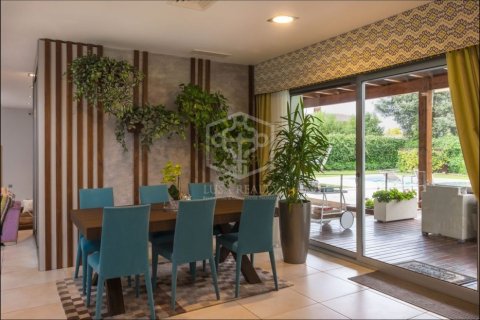 4 chambres villa à vendre à Sant Andreu de Llavaneres, Barcelona, Catalonia, Spain № 940 - photo 20