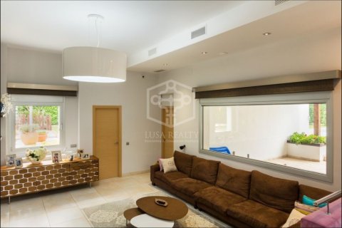 4 chambres villa à vendre à Sant Andreu de Llavaneres, Barcelona, Catalonia, Spain № 940 - photo 14