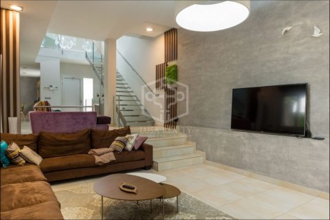 4 chambres villa à vendre à Sant Andreu de Llavaneres, Barcelona, Catalonia, Spain № 940 - photo 15