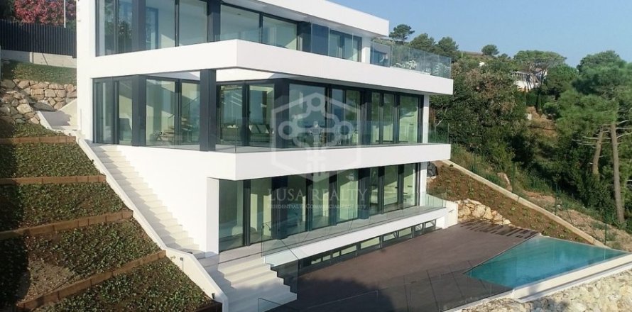 Вилла с 5 спальнями в Бегуре, Герона, Каталония, Испания № 939