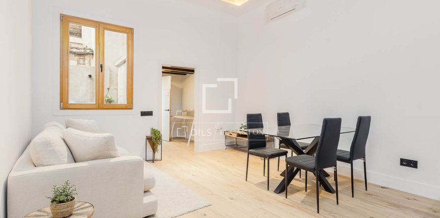 2 bedrooms apartment for sale in Barcelona, Catalonia, Spain № 6283