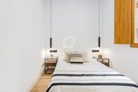 2 bedrooms apartment for sale in Barcelona, Catalonia, Spain № 6283 - photo 23