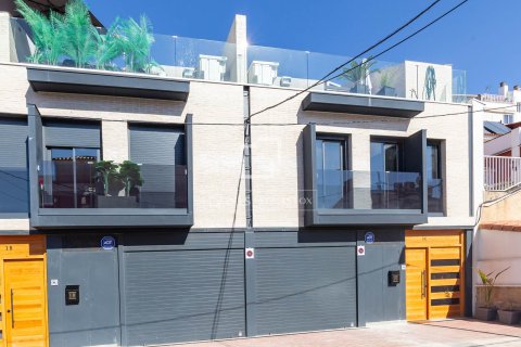 3 bedrooms villa for sale in Esplugues de Llobregat, Barcelona, Catalonia, Spain № 6281 - photo 10