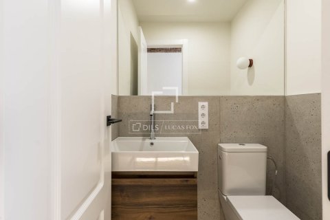 2 bedrooms apartment for sale in Barcelona, Catalonia, Spain № 6285 - photo 11