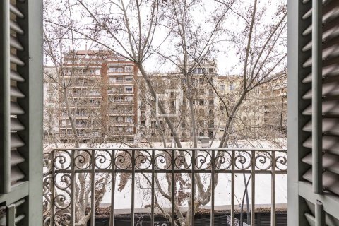 2 bedrooms apartment for sale in Barcelona, Catalonia, Spain № 6285 - photo 30