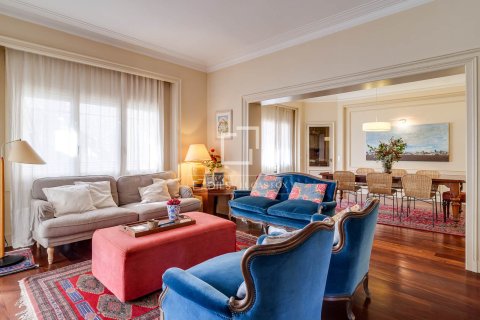 6 bedrooms apartment for sale in Barcelona, Catalonia, Spain № 6284