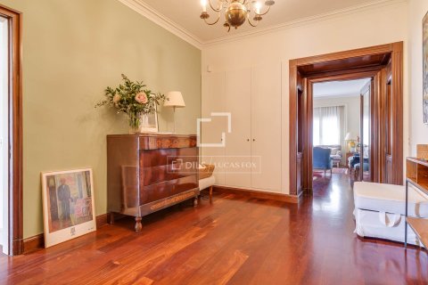 6 bedrooms apartment for sale in Barcelona, Catalonia, Spain № 6284 - photo 3