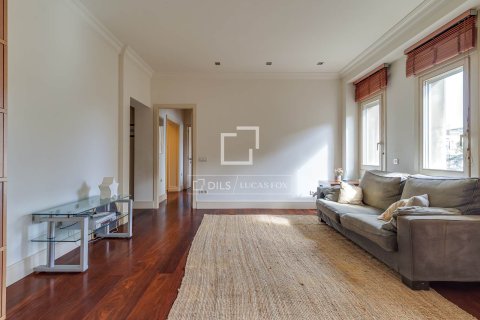 6 bedrooms apartment for sale in Barcelona, Catalonia, Spain № 6284 - photo 16