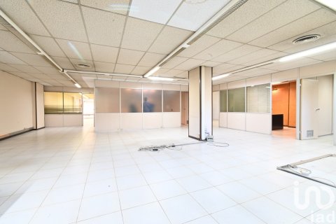 10 bedrooms commercial property for sale in Barcelona, Catalonia, Spain № 4826 - photo 17