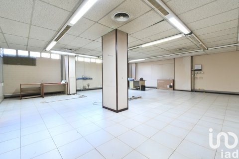 10 bedrooms commercial property for sale in Barcelona, Catalonia, Spain № 4826 - photo 11