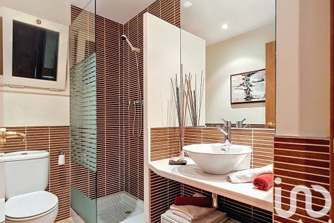 3 bedrooms house for sale in La Bisbal D'emporda, Girona, Catalonia, Spain № 4824 - photo 14