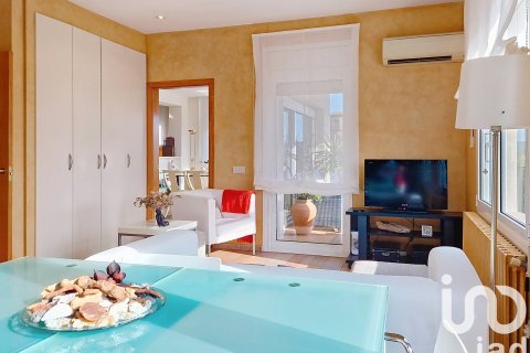 3 bedrooms house for sale in La Bisbal D'emporda, Girona, Catalonia, Spain № 4824 - photo 5