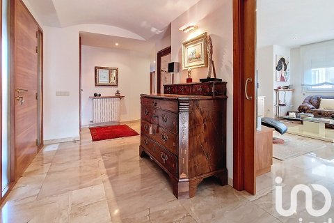 3 bedrooms house for sale in La Bisbal D'emporda, Girona, Catalonia, Spain № 4824 - photo 7