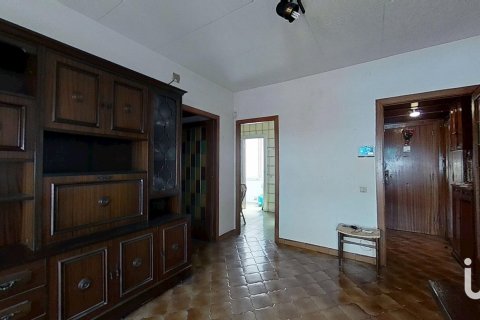 Купить квартиру в Барселона, Испания с 3 спальни, 85м², № 4822 - фото 4