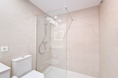 2 chambres apartment à louer à Vilanova i la Geltru, Barcelona, Catalonia, Spain № 4516 - photo 4