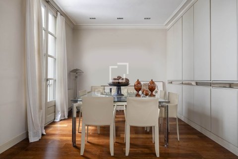 3 chambres apartment à louer à Barcelona, Catalonia, Spain № 4519 - photo 19