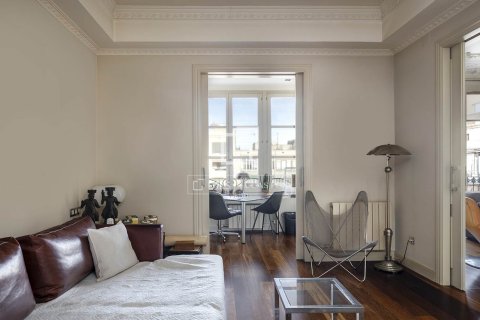 3 chambres apartment à louer à Barcelona, Catalonia, Spain № 4519 - photo 5