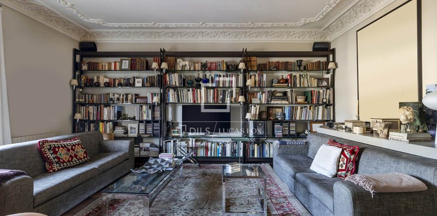 3 chambres apartment à louer à Barcelona, Catalonia, Spain № 4519