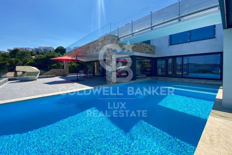 Купить виллу в Лланка, Испания с 4 спальни, 723м², № 5879 - фото 12