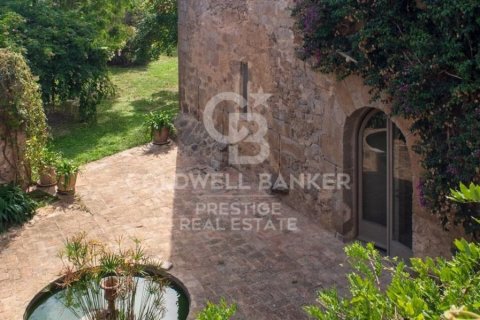 Купить дом в Герона, Испания с 6 спален, 842м², № 5876 - фото 13