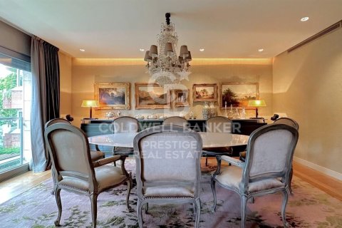 5 chambres apartment à vendre à Barcelona, Catalonia, Spain № 5881 - photo 2