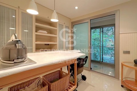 5 chambres apartment à vendre à Barcelona, Catalonia, Spain № 5881 - photo 11