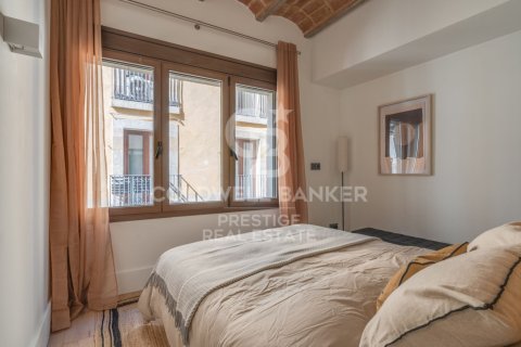 Apartamento de 3 dormitorios en venta en Barcelona, Cataluña, Spain № 5878 - foto 7