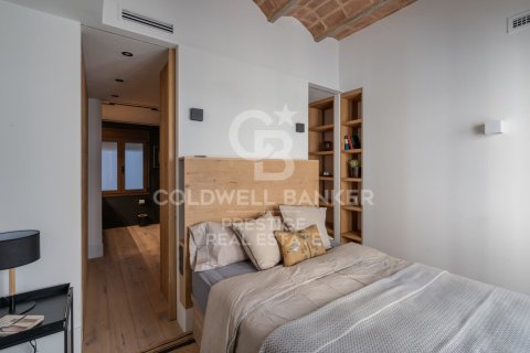 Apartamento de 3 dormitorios en venta en Barcelona, Cataluña, Spain № 5878 - foto 5