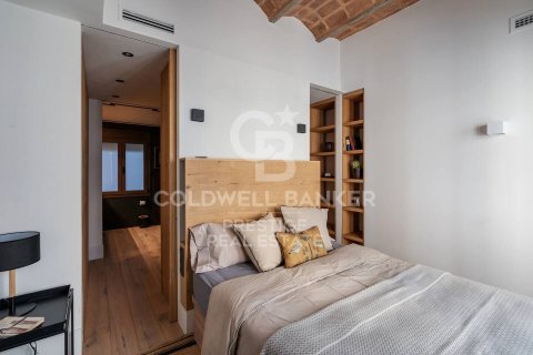 Apartamento de 3 dormitorios en venta en Barcelona, Cataluña, Spain № 5878 - foto 20
