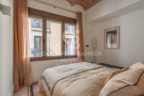 Apartamento de 3 dormitorios en venta en Barcelona, Cataluña, Spain № 5878 - foto 19