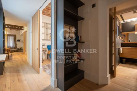 Apartamento de 3 dormitorios en venta en Barcelona, Cataluña, Spain № 5878 - foto 16