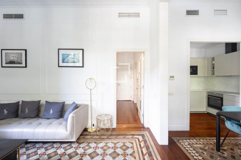 2 chambres apartment à vendre à Barcelona, Catalonia, Spain № 3961 - photo 3