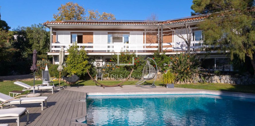 5 chambres villa à vendre à Sant Pol de Mar, Barcelona, Catalonia, Spain № 3957