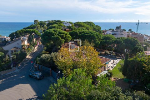 5 chambres villa à vendre à Sant Pol de Mar, Barcelona, Catalonia, Spain № 3957 - photo 29