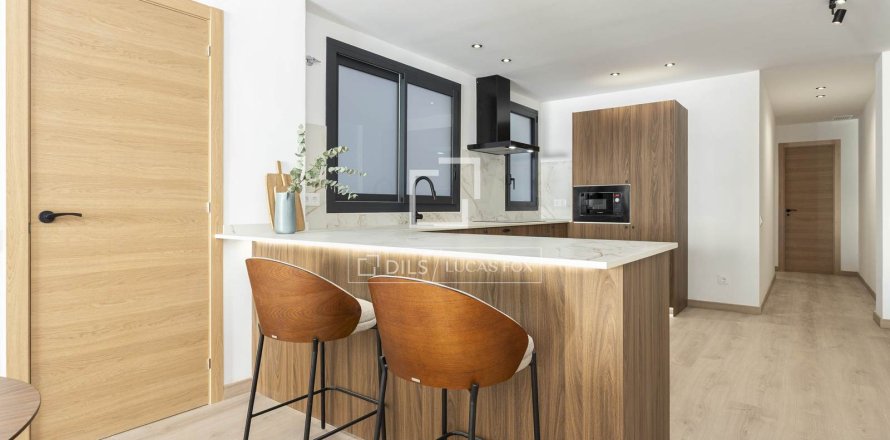 3 bedrooms apartment for sale in Barcelona, Catalonia, Spain № 3956