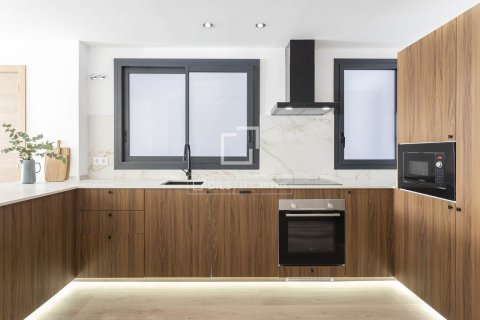 3 chambres apartment à vendre à Barcelona, Catalonia, Spain № 3956 - photo 9