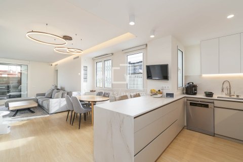 3 chambres penthouse à vendre à Barcelona, Catalonia, Spain № 3960 - photo 7