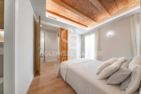 Купить квартиру в Барселона, Испания с 3 спальни, 138м², № 7726 - фото 3