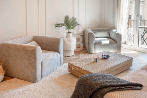 Купить квартиру в Барселона, Испания с 3 спальни, 138м², № 7726 - фото 16