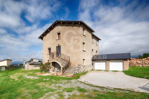 Купить дом в Каталония, Испания с 6 спален, 370м², № 7729 - фото 3
