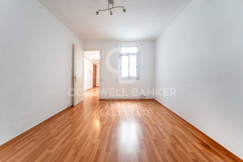 Купить квартиру в Барселона, Испания с 3 спальни, 127м², № 7732 - фото 10