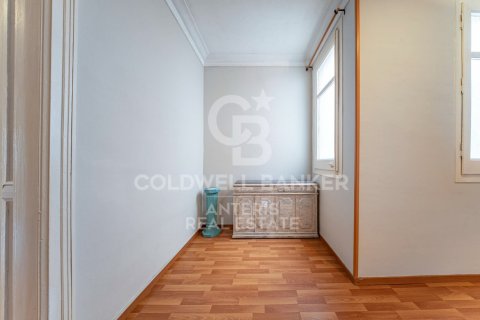 Купить квартиру в Барселона, Испания с 3 спальни, 127м², № 7732 - фото 13