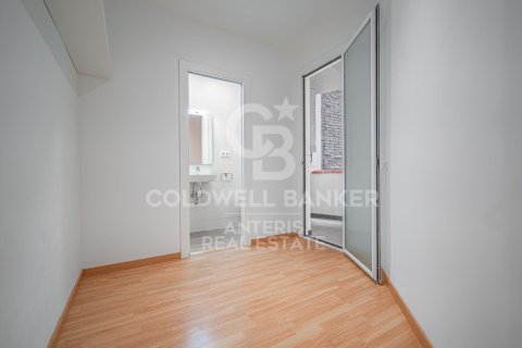 Купить квартиру в Барселона, Испания с 4 спальни, 127м², № 7731 - фото 8