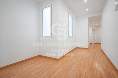 Купить квартиру в Барселона, Испания с 4 спальни, 127м², № 7731 - фото 17