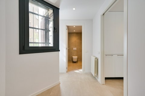 Купить квартиру в Барселона, Испания с 5 спален, 255м², № 1287 - фото 20