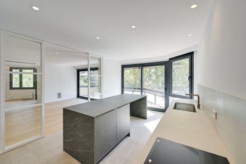 Купить квартиру в Барселона, Испания с 5 спален, 255м², № 1287 - фото 15