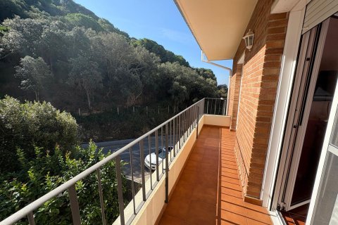 Villa de 3 dormitorios en venta en Barcelona, Cataluña, Spain № 1288 - foto 25