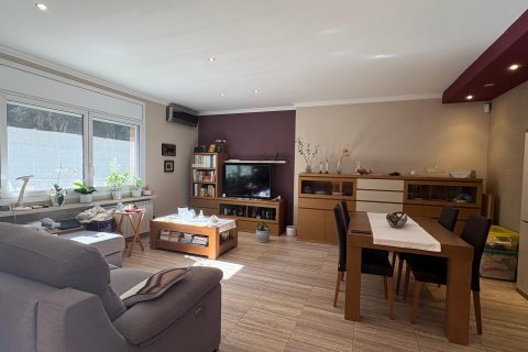 Villa de 3 dormitorios en venta en Barcelona, Cataluña, Spain № 1288 - foto 9